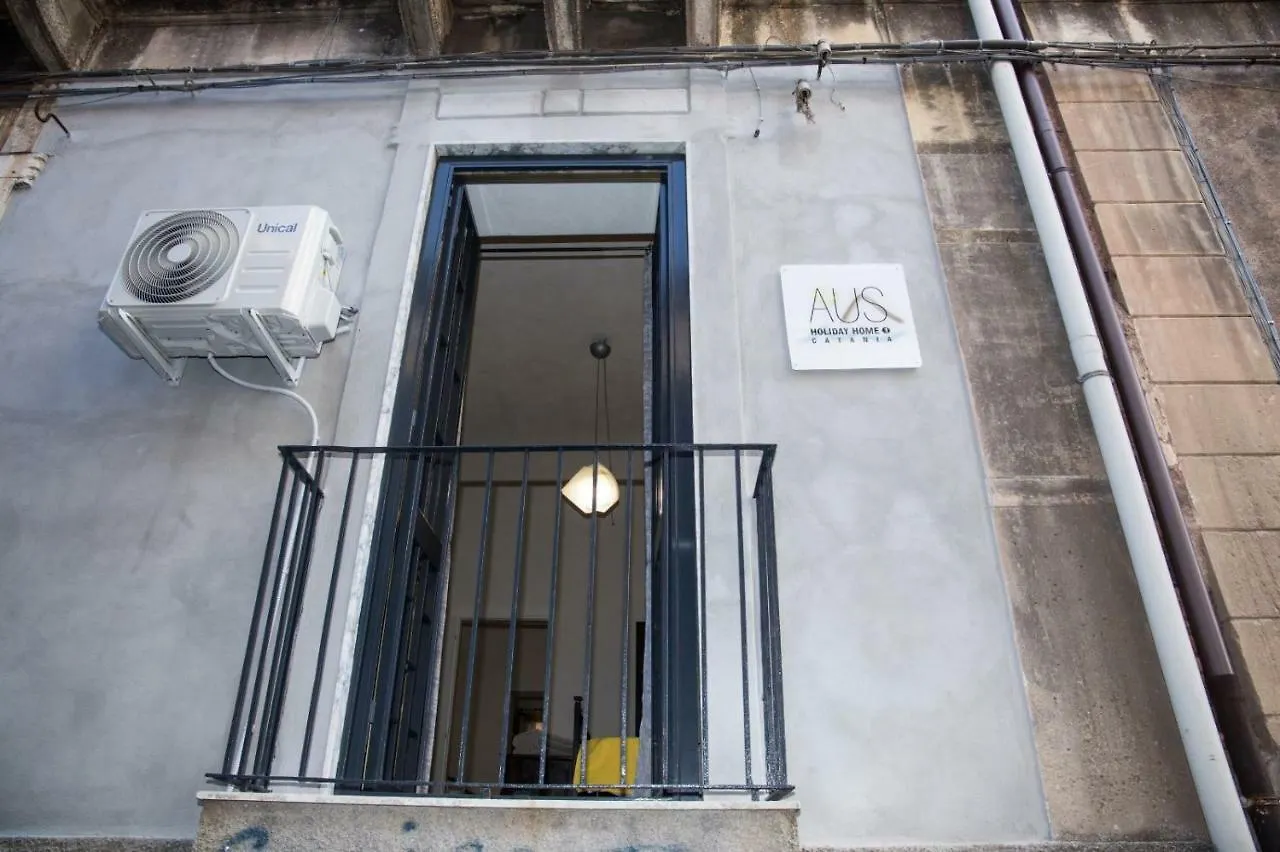 Casa vacanze Aus Holiday Catania Villa Italia